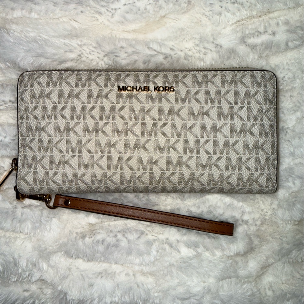 Michael Kors Large Logo Continental Wallet in Cream and Brown